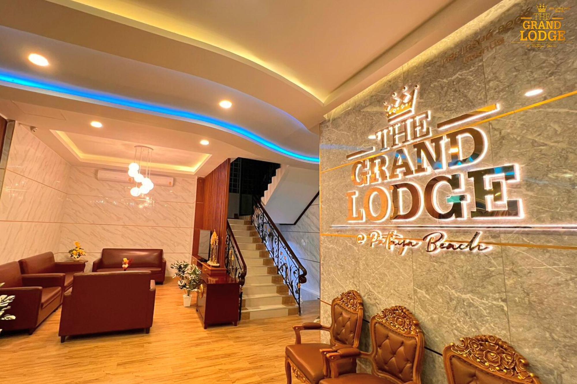 The Grand Lodge Паттая Екстер'єр фото